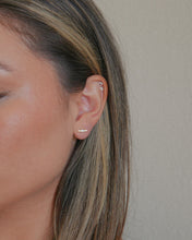Load image into Gallery viewer, cubic zirconia gold bar stud earrings
