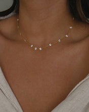 Load image into Gallery viewer, ELLE NECKLACE
