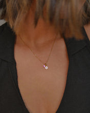 Load image into Gallery viewer, BLOOM NECKLACE -- MAGENTA
