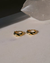 Load image into Gallery viewer, Croissant wave gold mini hoop earrings

